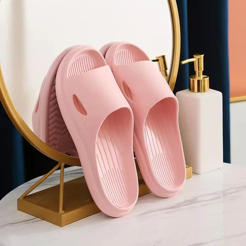 Couple's Summer Slippers Women Men Comfortable Anti-Slip for Indoor/Home Use Fashion EVA Lightweight Sandals Flip Flops Women