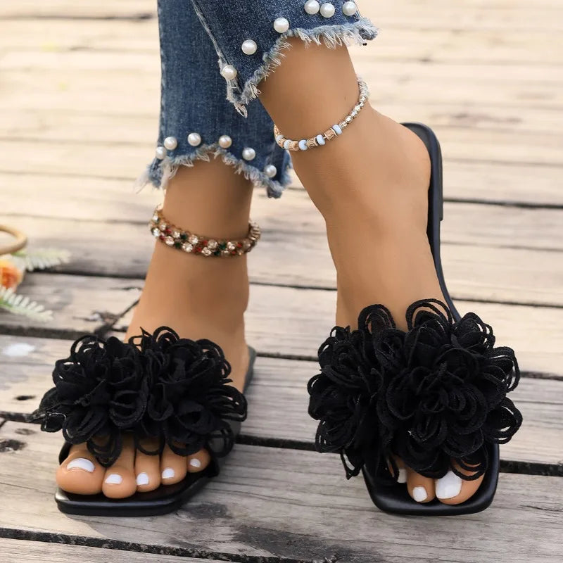 Plus Size Cool Drag Women's Summer New Square Toe Open Toe Outside Wear Flower Soft Sole Flat Slip Beach Shoes