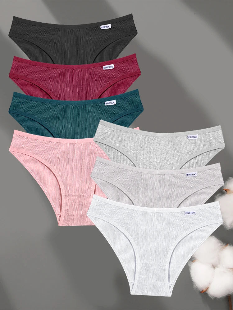 FINETOO 7Pcs Cotton M-3XL Striped Underwear Women's Breathable Panties Sexy V Waist Comfortable Briefs Ladies Low Waist Lingerie