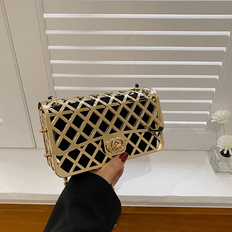 Metal small square hollow all-in-one chain bag