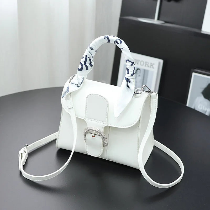 Artisan Saddle Bag Women