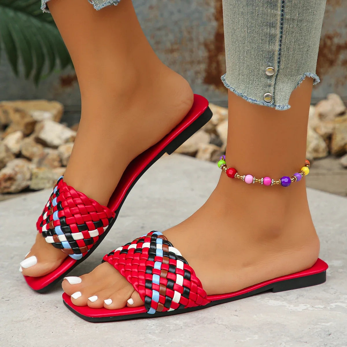 Women Slippers Summer Fashion Beach Mules Casual Indoor Home Slippers Selling Sexy Braided Square Toe Flat Sandals Slides Women