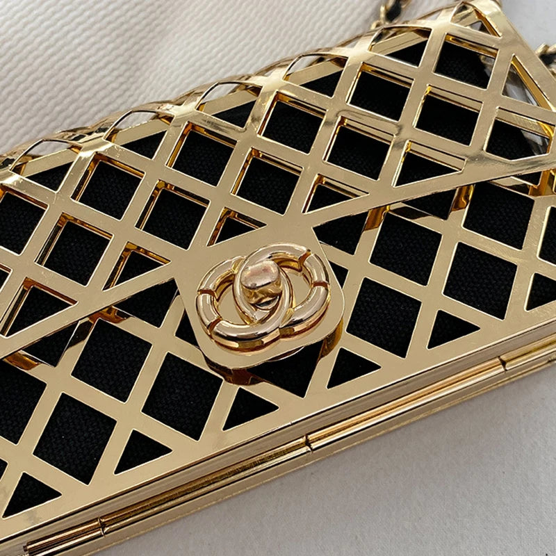 Metal small square hollow all-in-one chain bag