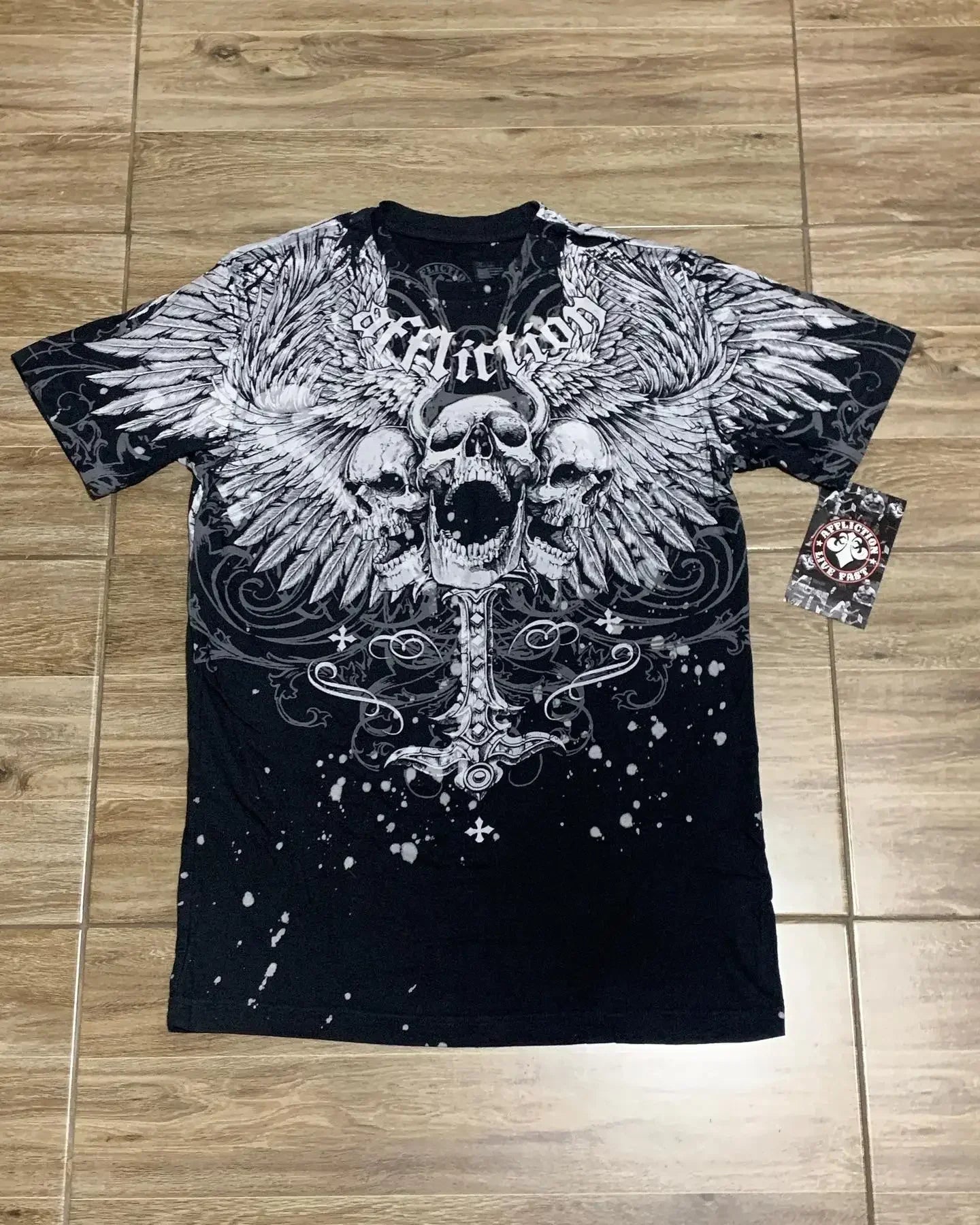 Graphic T-Shirt Mens Large Grunge Wings  Pure Cotton Shirt