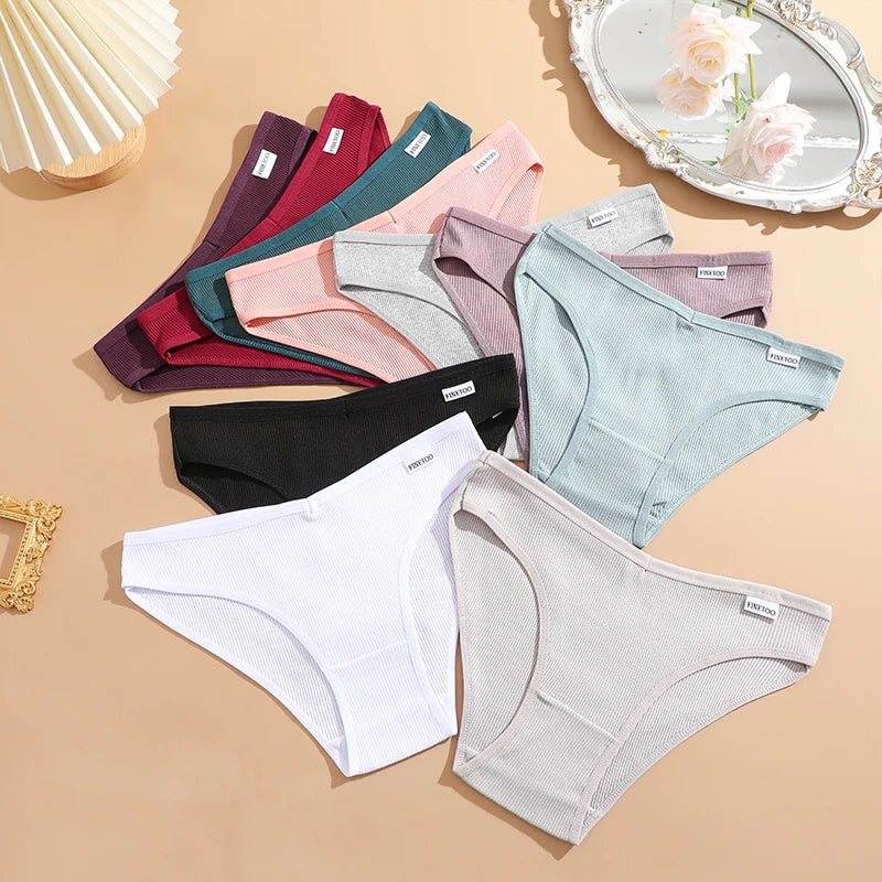 FINETOO 4Pcs/Set M-4XL Cotton Panties Female Underpants Sexy Panties for Women Briefs Underwear Plus Size Pantys Lingerie
