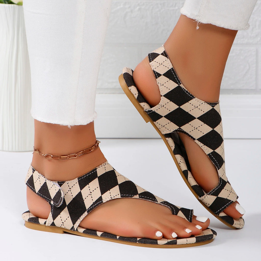 Women Sandals 2024 New Summer Flats Clip Toe Sandals Beach Designer Sandals Sling Back Fashion Casual Shoes for Women Flip Flops