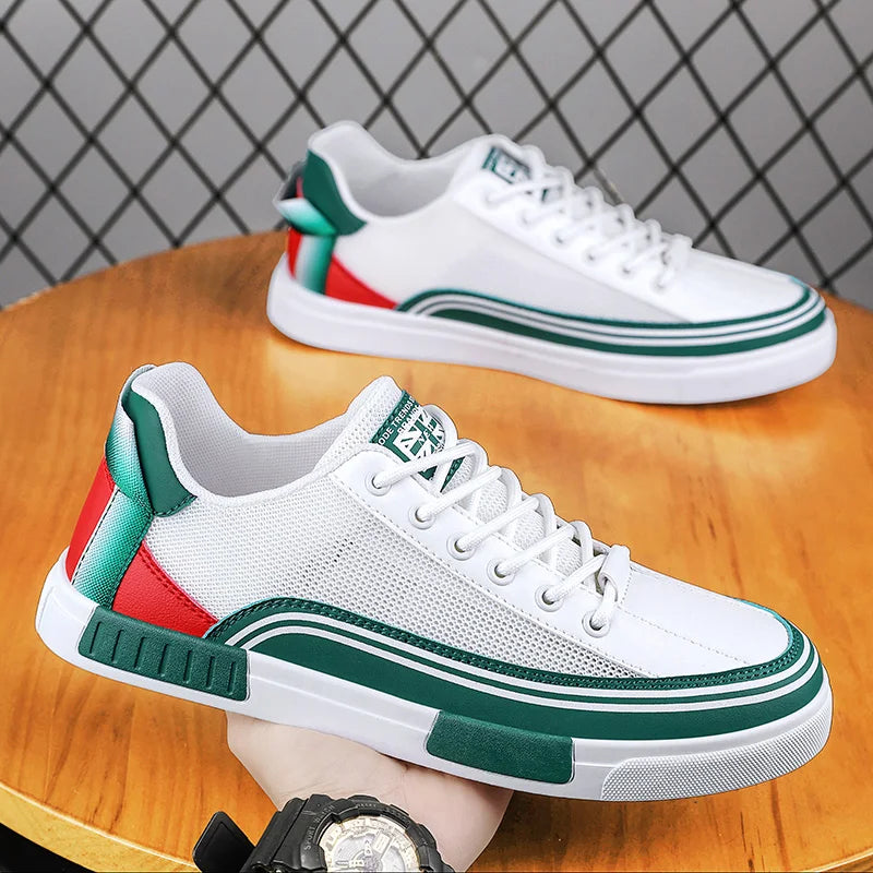 Adventure Ready: Men's Lace-Up Mesh Sneakers for Casual Outdoor Sports