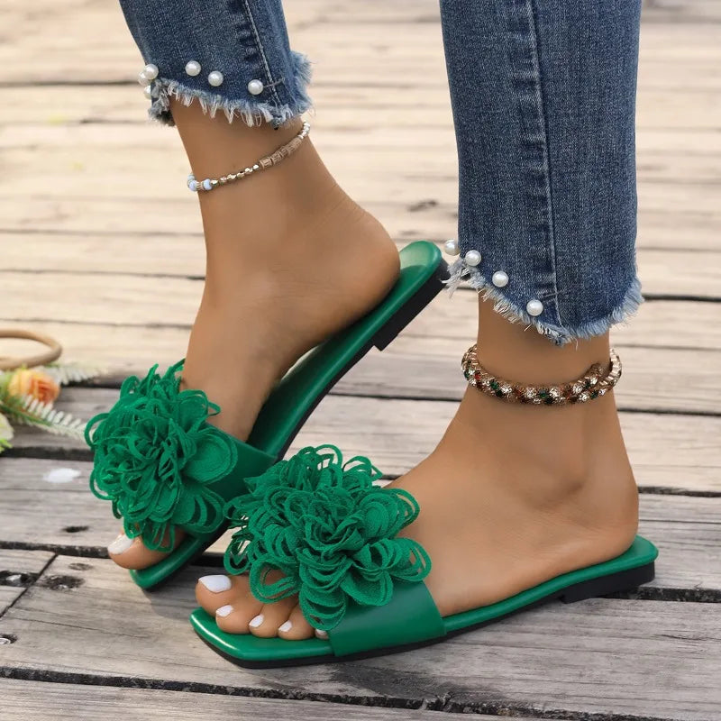 Plus Size Cool Drag Women's Summer New Square Toe Open Toe Outside Wear Flower Soft Sole Flat Slip Beach Shoes