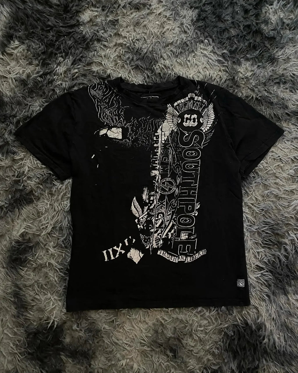 South pole Vintage Cotton Graphic Tee Distressed Oversized T-Shirt with Gothic Print