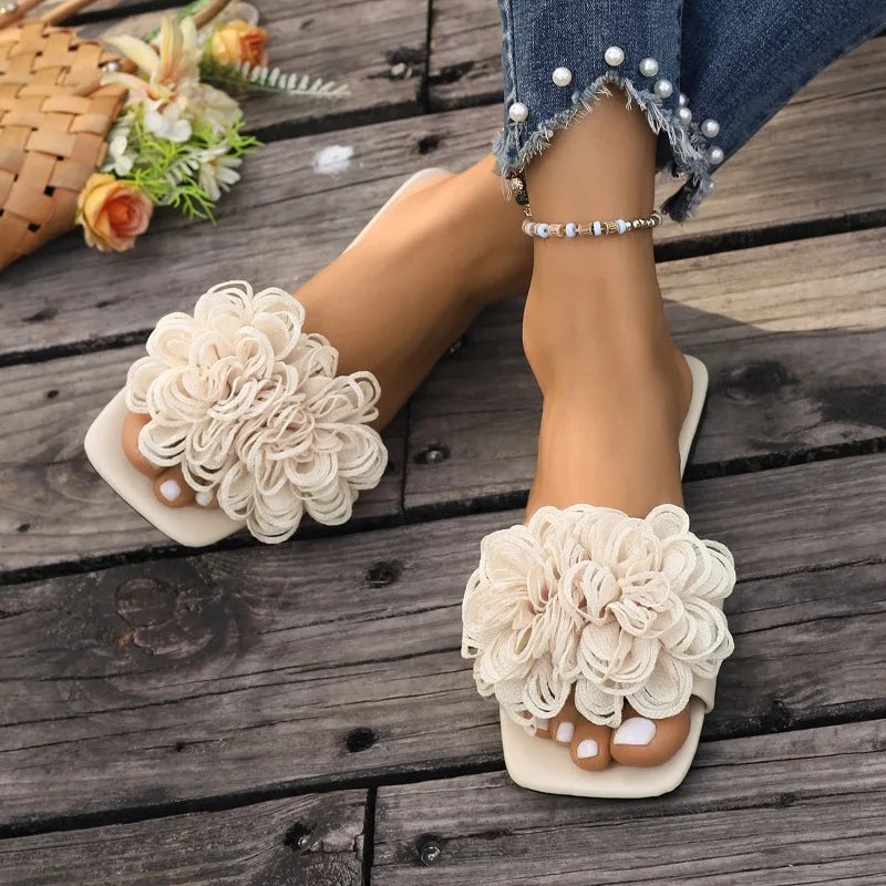 Plus Size Cool Drag Women's Summer New Square Toe Open Toe Outside Wear Flower Soft Sole Flat Slip Beach Shoes