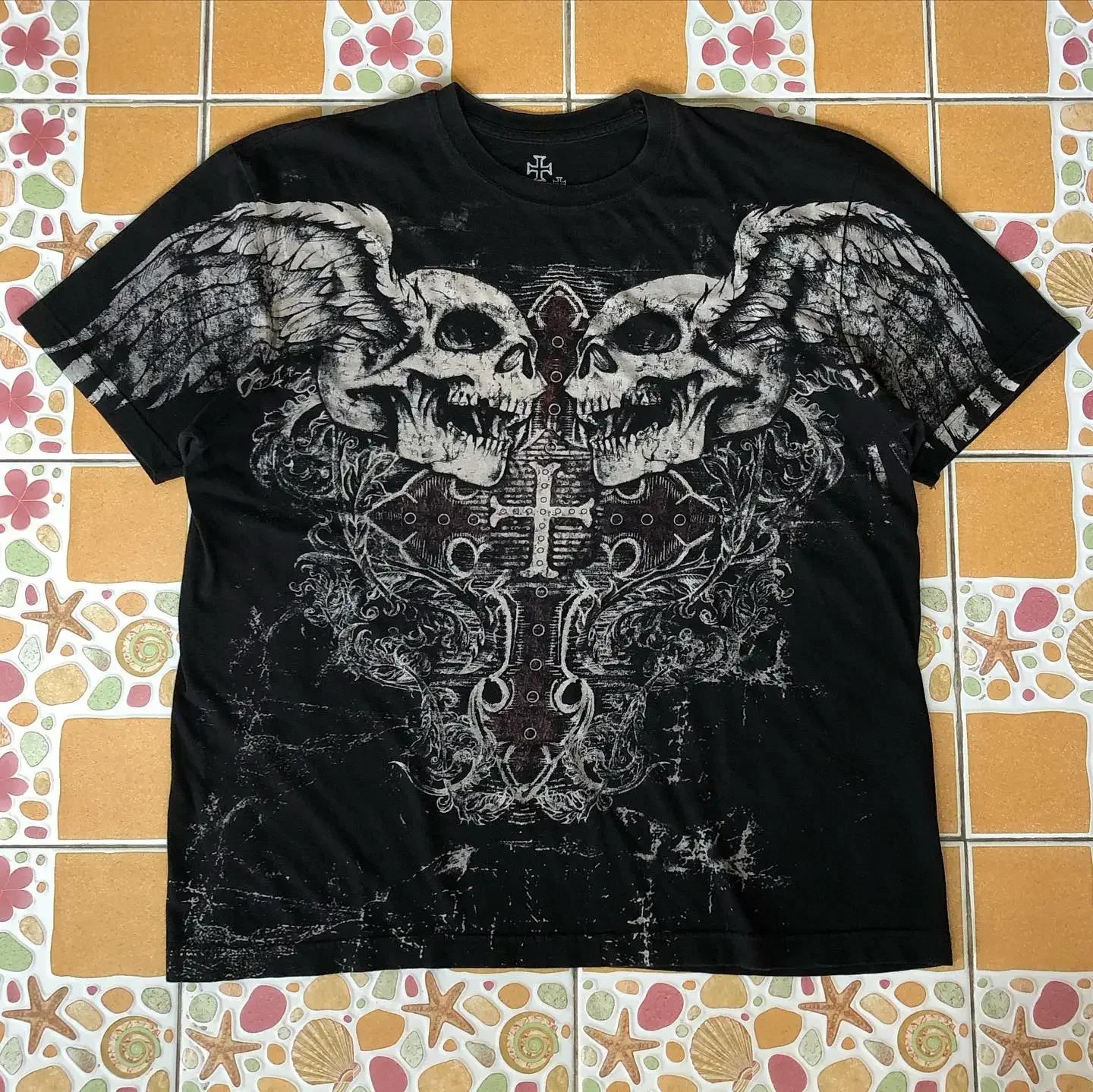 Graphic T-Shirt Mens Large Grunge Wings  Pure Cotton Shirt