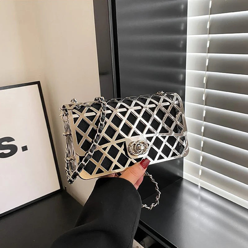 Metal small square hollow all-in-one chain bag