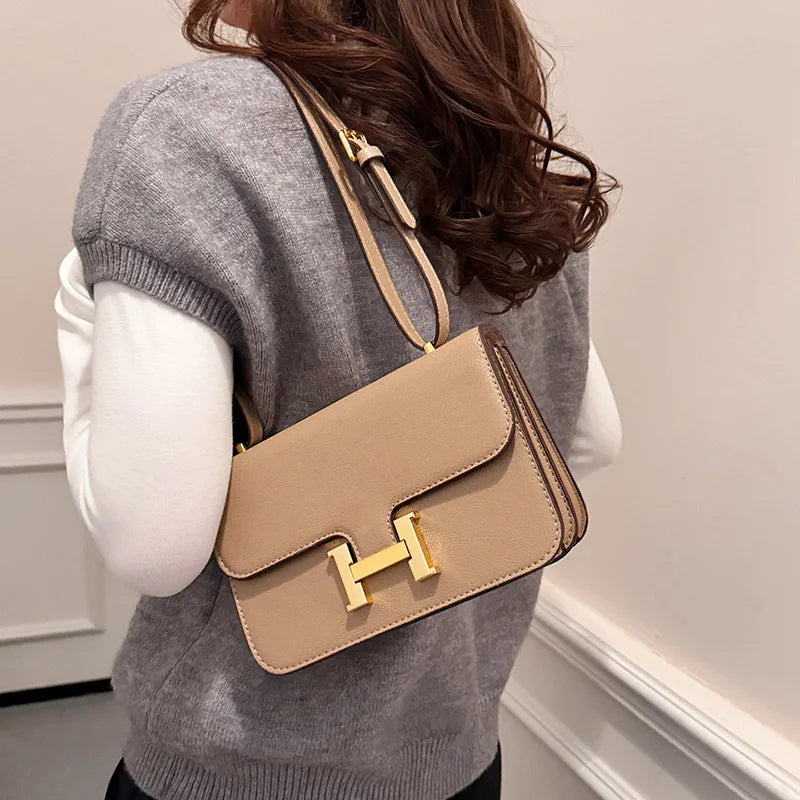 Light Luxury Single Shoulder Women's Bag Classic Underarm Small Handbags Double Compartment Lock Buckle Design Crossbody Handbag