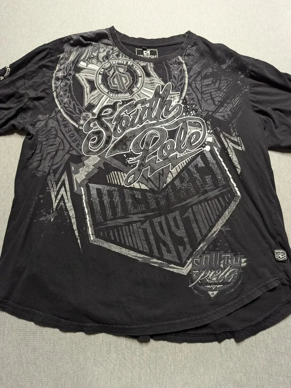 South pole Vintage Cotton Graphic Tee Distressed Oversized T-Shirt with Gothic Print
