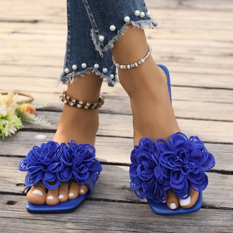 Plus Size Cool Drag Women's Summer New Square Toe Open Toe Outside Wear Flower Soft Sole Flat Slip Beach Shoes