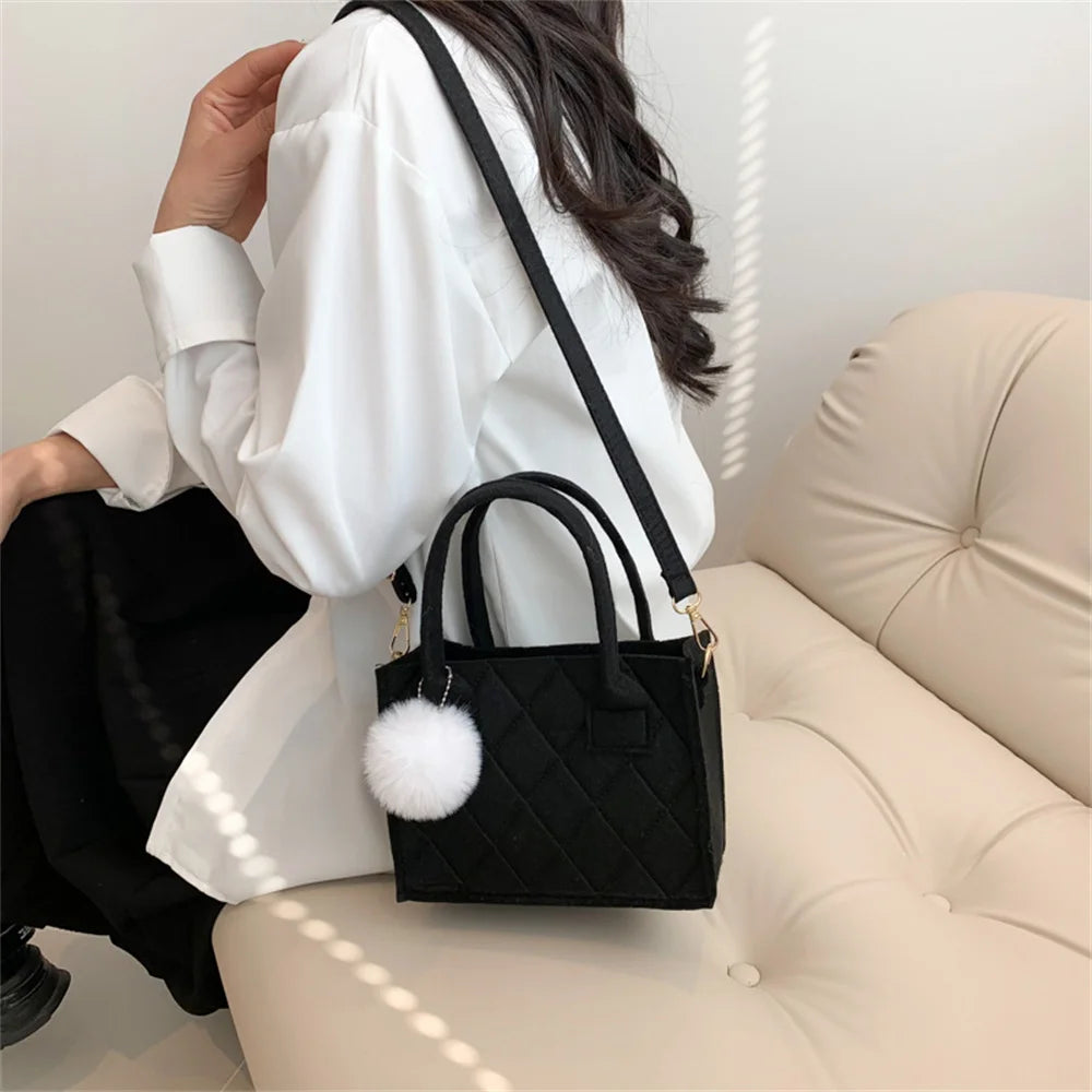 Small Square Simple and Versatile Casual Handbag