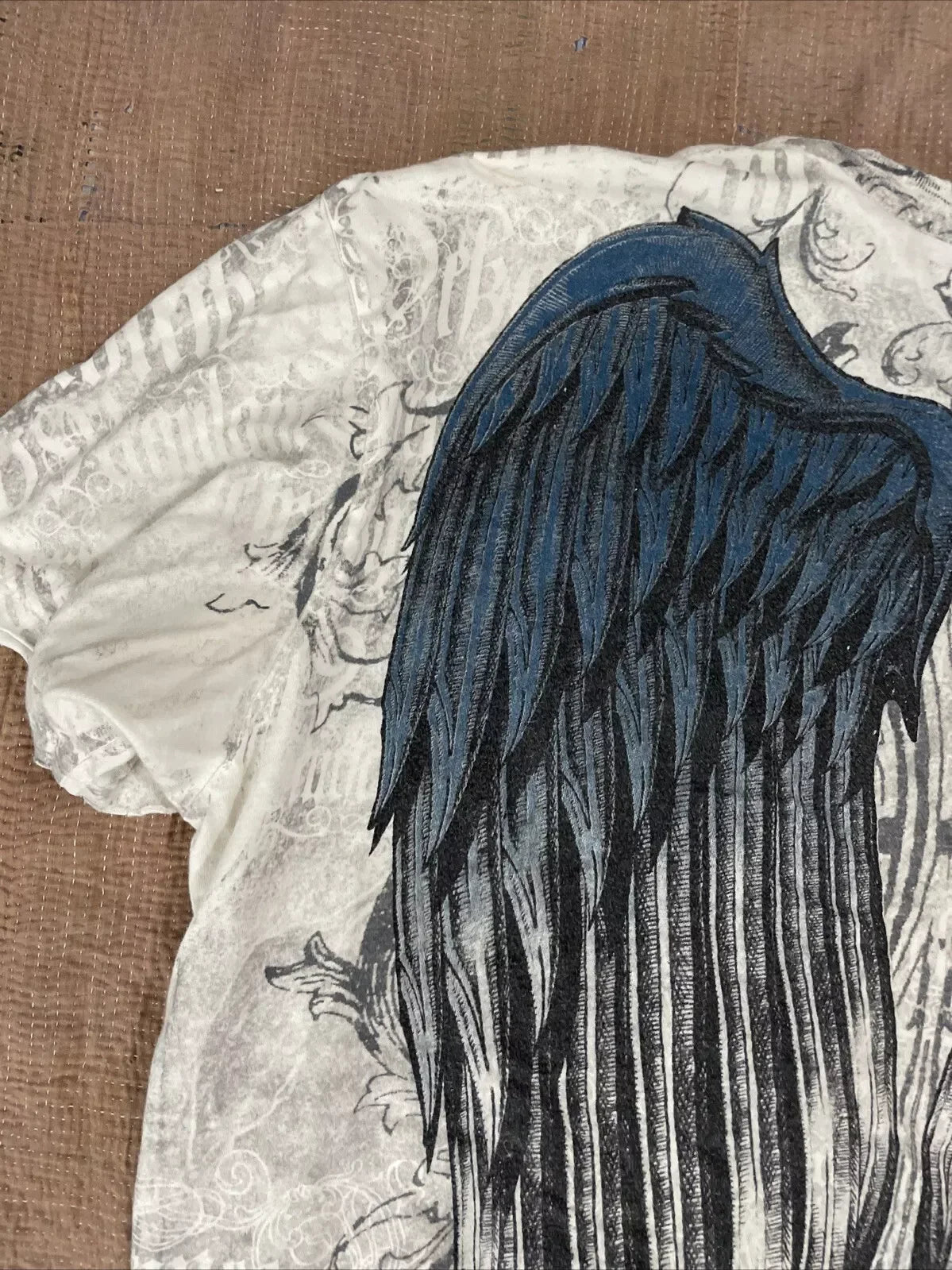 Graphic T-Shirt Mens Large Grunge Wings  Pure Cotton Shirt