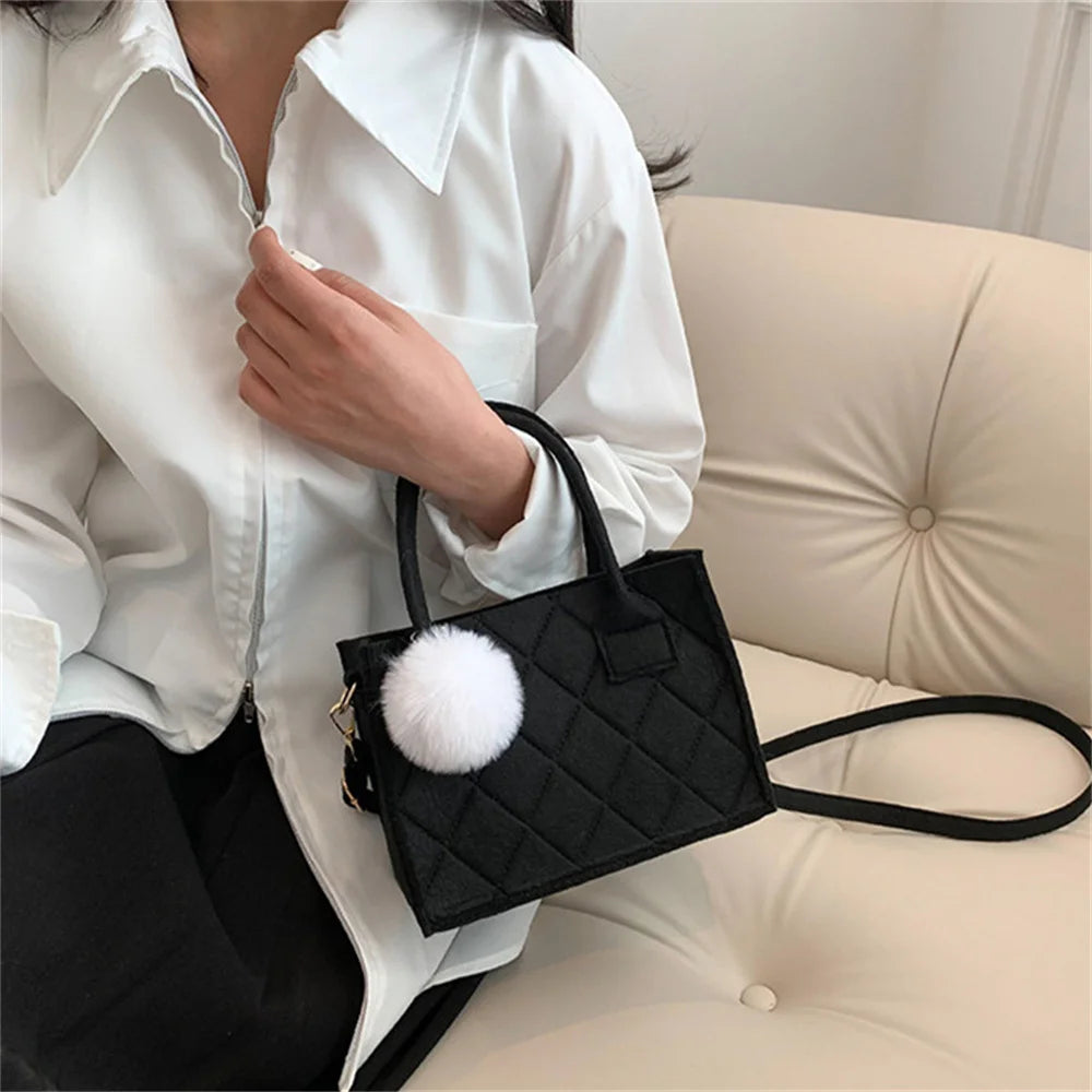 Small Square Simple and Versatile Casual Handbag