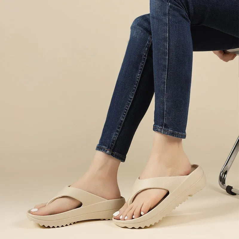 Gacimy Women Thick Sole Flip Flops Summer New Non-slip Beach Slippers Fashoin Outdoor Thick Sole EVA Sandals Casula Home Slides