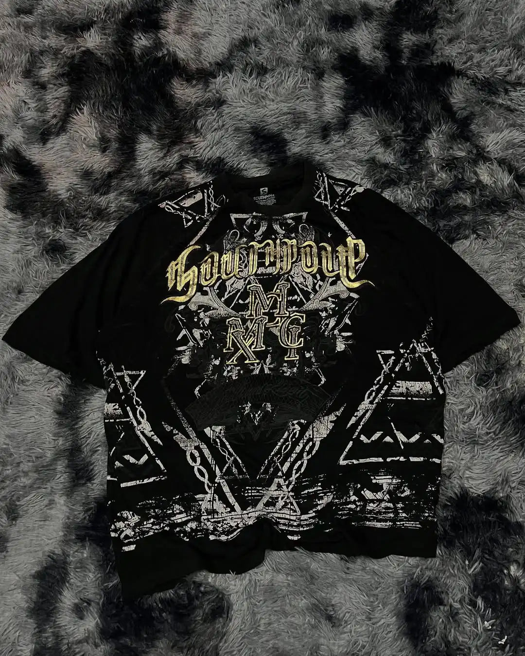 South pole Vintage Cotton Graphic Tee Distressed Oversized T-Shirt with Gothic Print