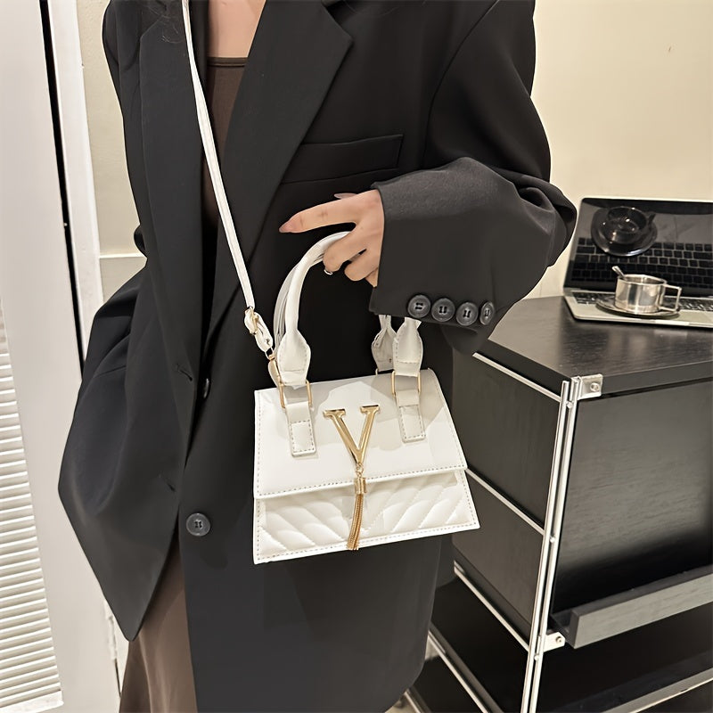 Chic 2024 Embossed Chain Shoulder Bag with Tassel